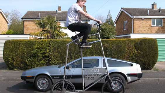 A 2m high Stainless Steel bike by the brilliantly eccentric Colin FurzeA 2m high Stainless Steel bike by the brilliantly eccentric Colin Furze
